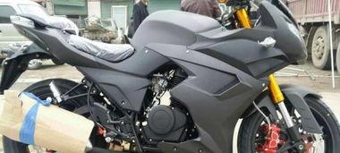 国产大排摩托车视频,速度与激情的视觉盛宴-第2张图片-精品欧洲AV无码