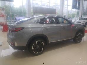 国产靓车最新视频,最新视频带你领略国产汽车魅力-第2张图片-精品欧洲AV无码