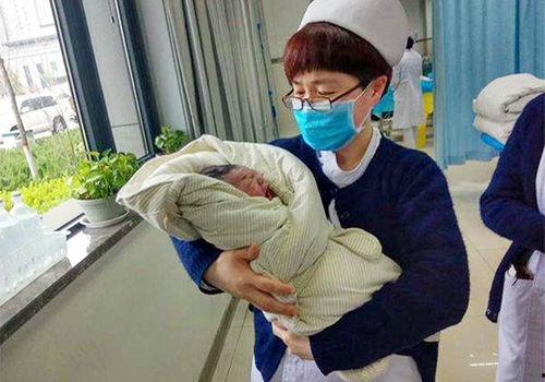 美国产房搞笑事件大全视频,搞笑事件大盘点-第2张图片-精品欧洲AV无码