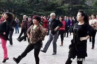 国产大叔广场舞视频播放-第3张图片-精品欧洲AV无码